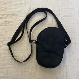 Lululemon Team Canada Legacy Bag